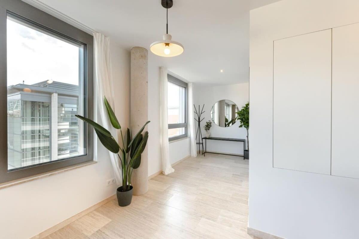 City Luxury With City Views In Ville Haute Luxemburg Buitenkant foto
