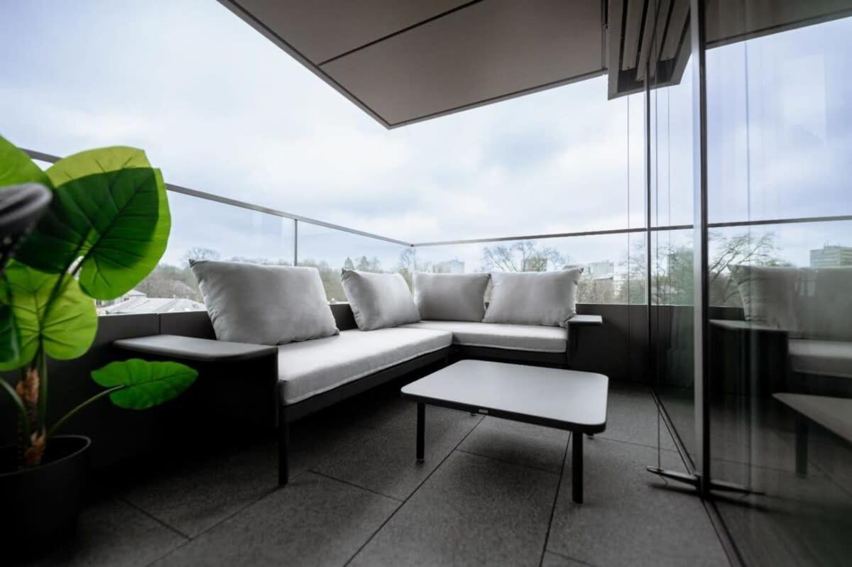 City Luxury With City Views In Ville Haute Luxemburg Buitenkant foto
