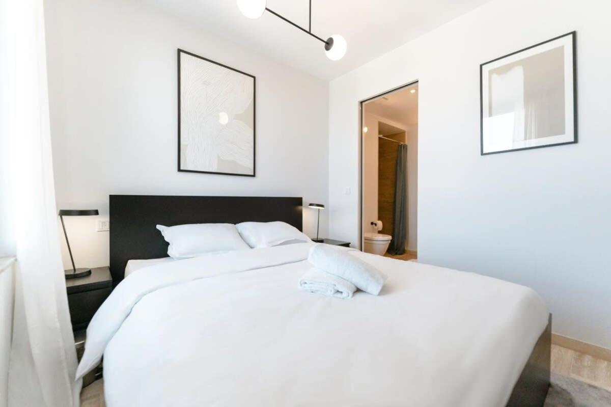 City Luxury With City Views In Ville Haute Luxemburg Buitenkant foto